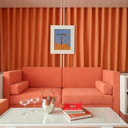 Apartment Pied A Terre Arts Et Metiers Paris