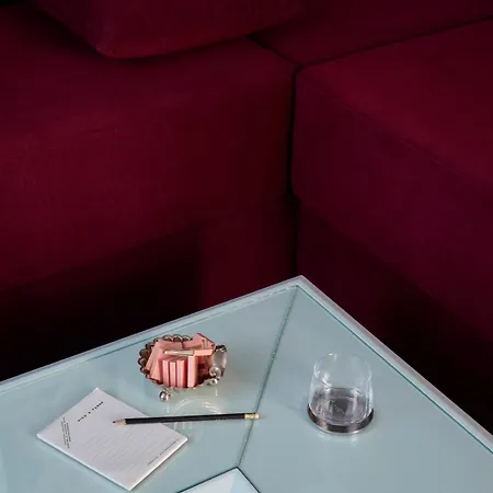 Pied A Terre Arts Et Metiers * Paris